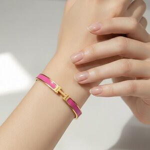 Elegant Pink and Gold Bracelet